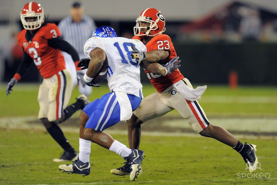 Click image for larger version

Name:	18 Randall Cobb Georgia win a.jpg
Views:	285
Size:	128.5 KB
ID:	40032