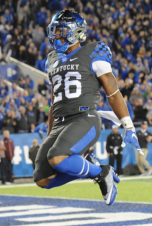 Click image for larger version  Name:	26 Benny Snell c.jpg Views:	1 Size:	381.8 KB ID:	135730