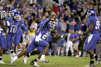 Click image for larger version

Name:	23 Shomari Moore a.jpg
Views:	47
Size:	79.4 KB
ID:	135963