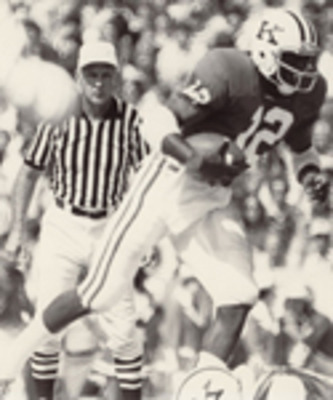 Click image for larger version

Name:	12 Derrick Ramsey.jpg
Views:	6
Size:	34.1 KB
ID:	180226