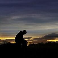 Click image for larger version

Name:	man-with-head-down-300x300.jpg
Views:	119
Size:	9.6 KB
ID:	386052