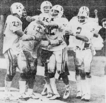 Click image for larger version

Name:	32 Rod Stewart Peach Bowl TD.jpg
Views:	14
Size:	25.7 KB
ID:	393441