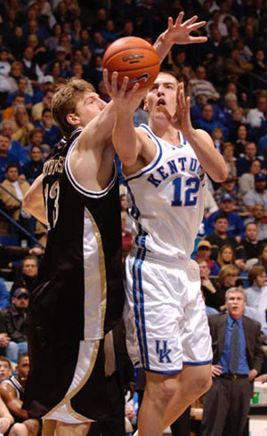 Click image for larger version

Name:	20040110Vanderbilt2.jpg
Views:	89
Size:	58.0 KB
ID:	394552